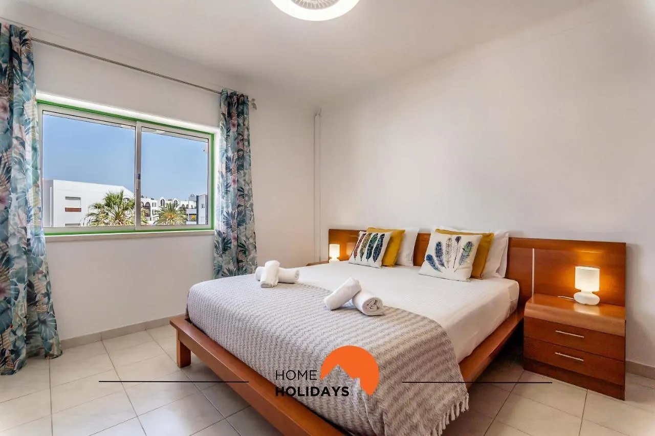 #167 Santa Eulalia By Home Holidays Albufeira 0*,